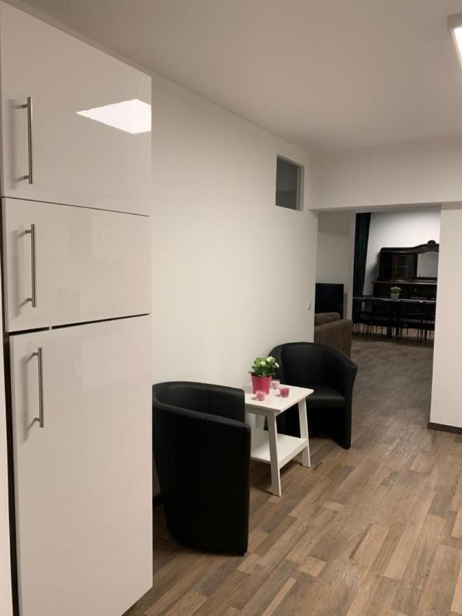 Lovely Share Apartment Aachener Weiher Cologne Exterior photo